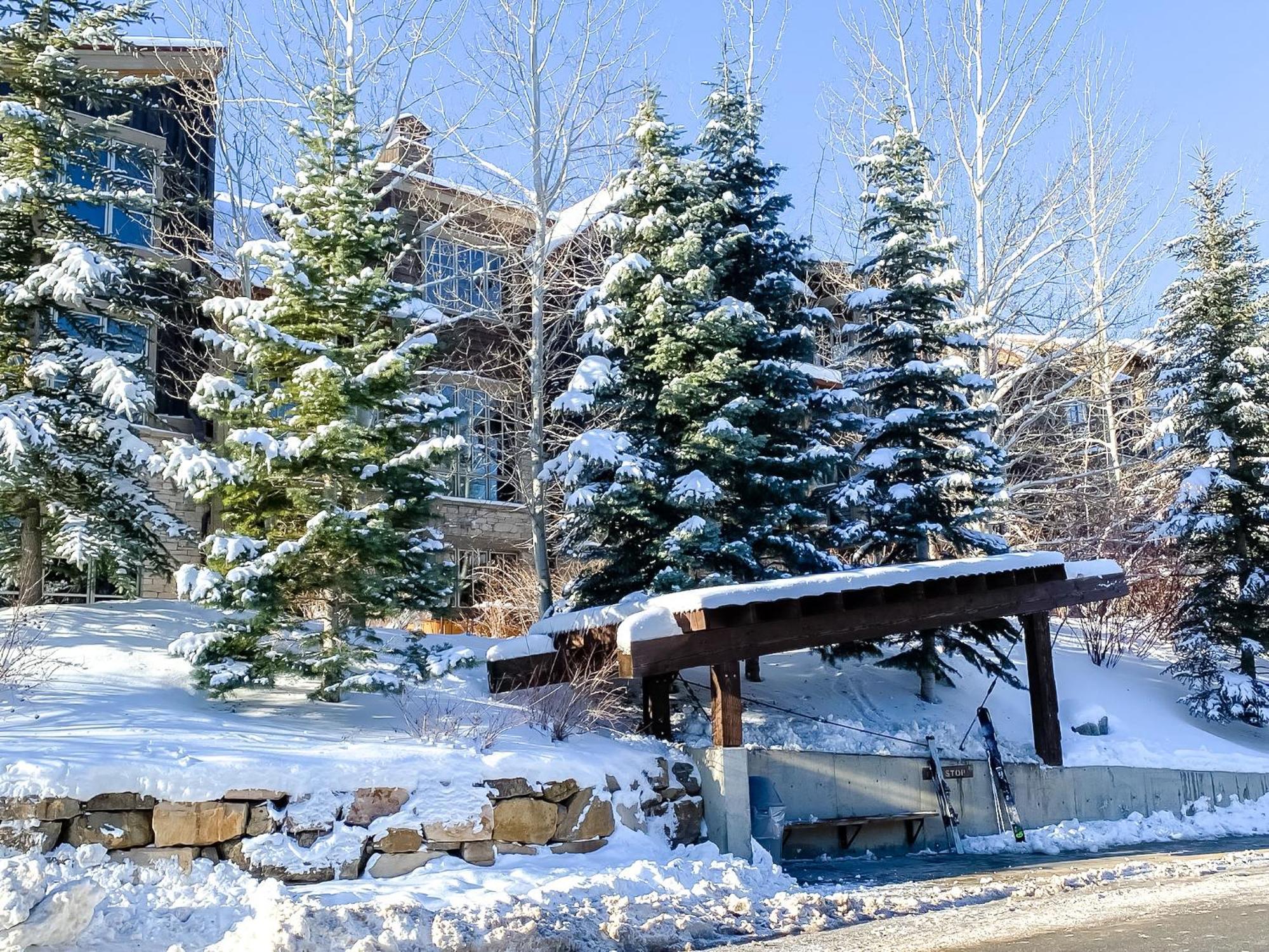 Payday By All Seasons Resort Lodging Парк Сити Екстериор снимка